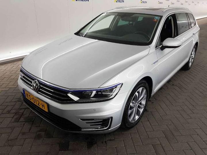 VOLKSWAGEN PASSAT 2016 wvwzzz3czhe081785