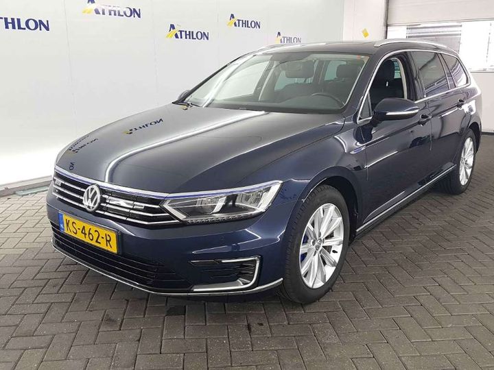 VOLKSWAGEN PASSAT 2016 wvwzzz3czhe081860