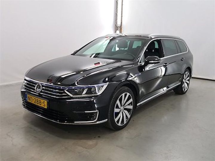 VOLKSWAGEN PASSAT 2016 wvwzzz3czhe081948