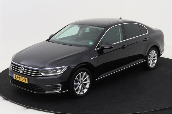 VOLKSWAGEN PASSAT 2016 wvwzzz3czhe082016