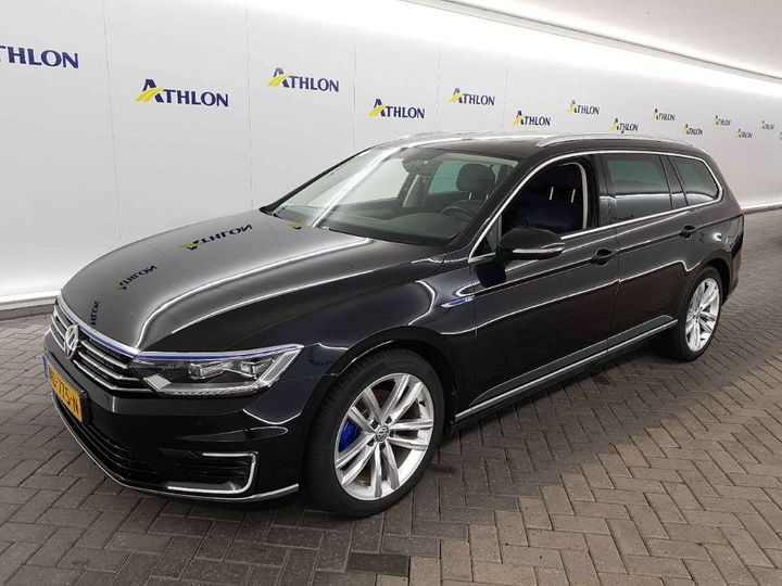 VOLKSWAGEN PASSAT 2016 wvwzzz3czhe082229