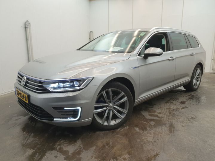 VOLKSWAGEN PASSAT 2016 wvwzzz3czhe082239