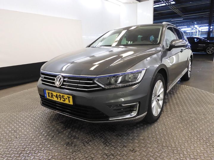 VOLKSWAGEN PASSAT 2016 wvwzzz3czhe082334