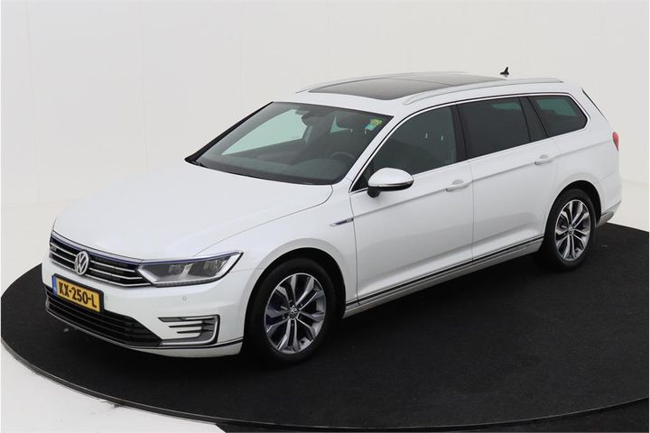 VOLKSWAGEN PASSAT 2016 wvwzzz3czhe082379