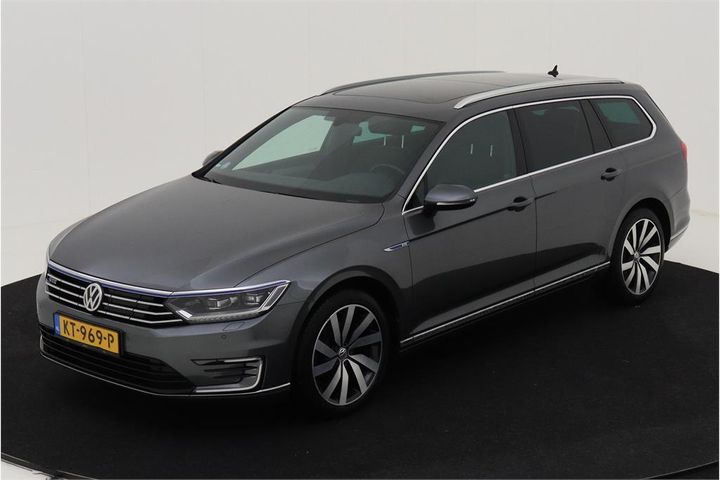 VOLKSWAGEN PASSAT 2016 wvwzzz3czhe082408