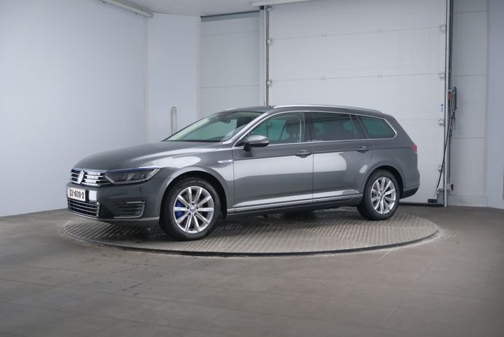 VOLKSWAGEN PASSAT 2016 wvwzzz3czhe082451