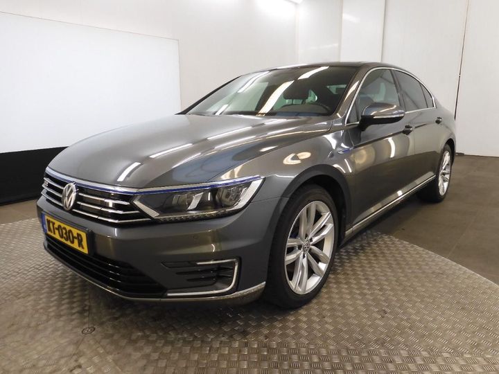 VOLKSWAGEN PASSAT 2016 wvwzzz3czhe082535