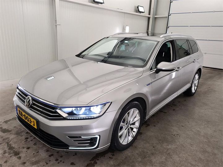 VOLKSWAGEN PASSAT 2016 wvwzzz3czhe083087