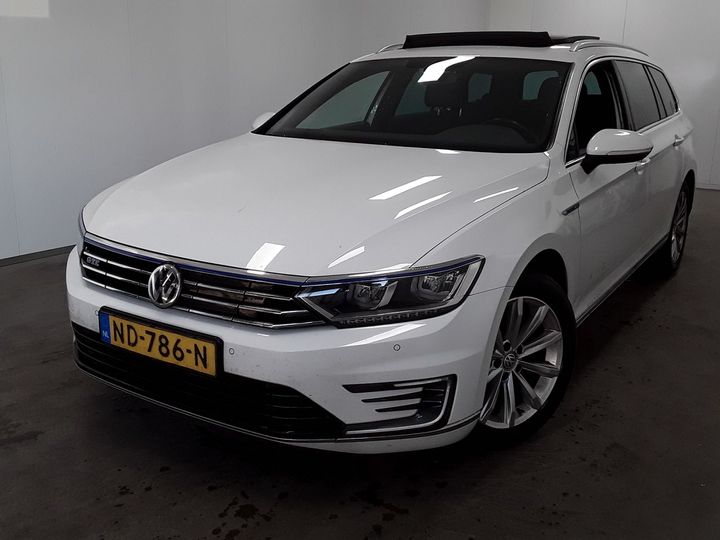 VOLKSWAGEN PASSAT 2016 wvwzzz3czhe084178