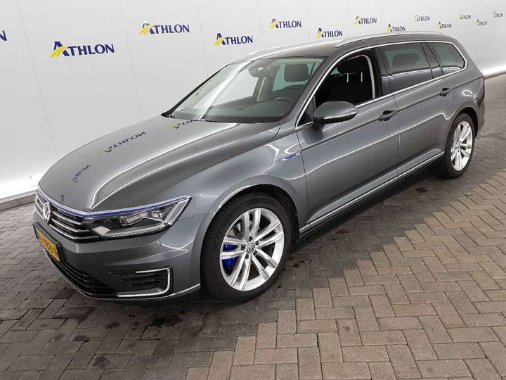 VOLKSWAGEN PASSAT 2016 wvwzzz3czhe084781