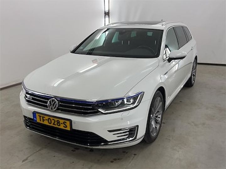 VOLKSWAGEN PASSAT 2016 wvwzzz3czhe084965