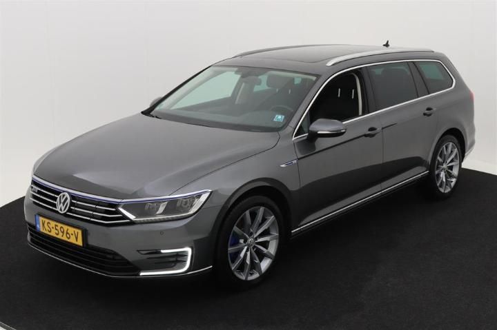 VOLKSWAGEN PASSAT 2016 wvwzzz3czhe085068