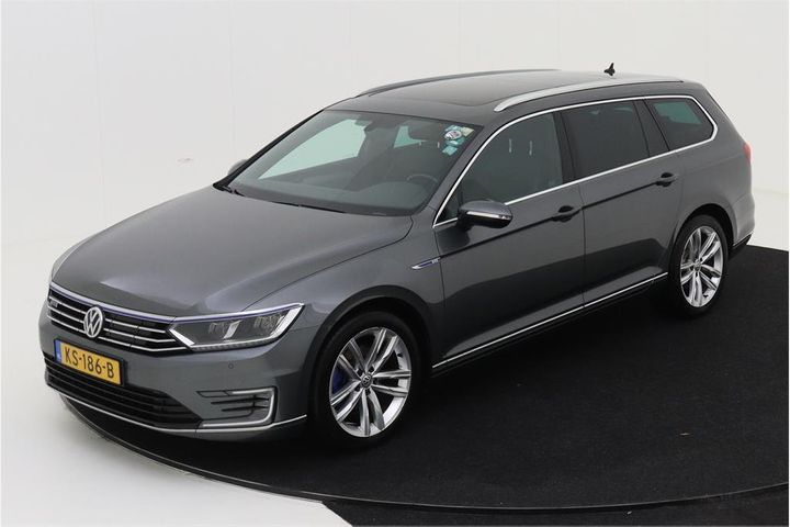 VOLKSWAGEN PASSAT 2016 wvwzzz3czhe085760