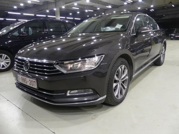 VOLKSWAGEN PASSAT 2017 wvwzzz3czhe092102