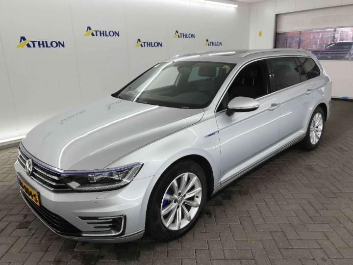 VOLKSWAGEN PASSAT 2016 wvwzzz3czhe092204