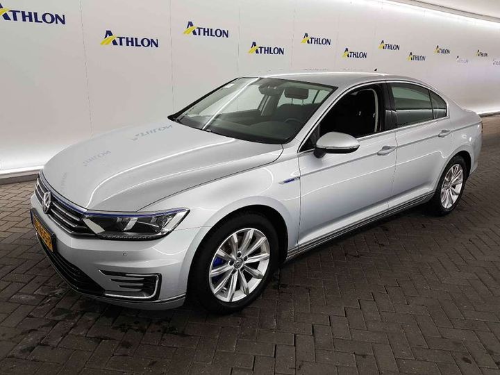 VOLKSWAGEN PASSAT 2016 wvwzzz3czhe092355