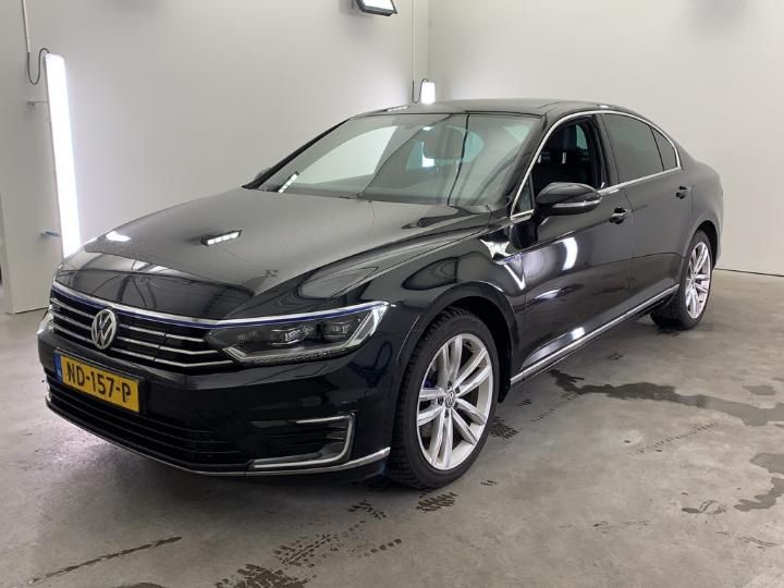 VOLKSWAGEN PASSAT 2016 wvwzzz3czhe092605