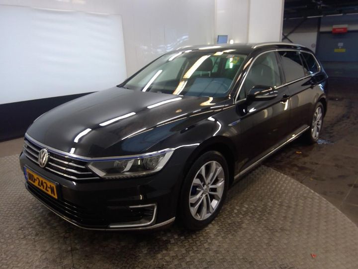 VOLKSWAGEN PASSAT 2016 wvwzzz3czhe092892