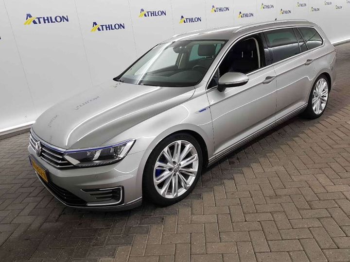 VOLKSWAGEN PASSAT 2016 wvwzzz3czhe093095