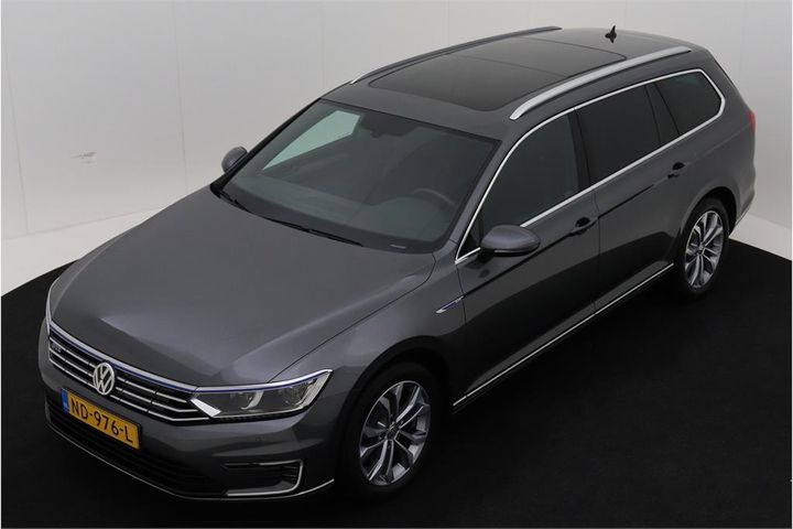 VOLKSWAGEN PASSAT 2016 wvwzzz3czhe093251