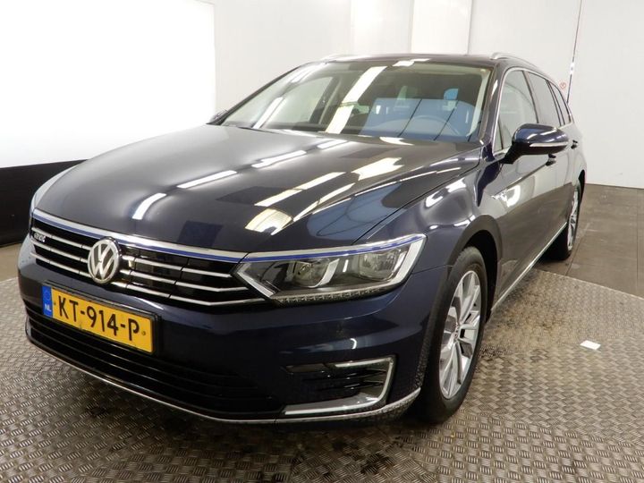 VOLKSWAGEN PASSAT 2016 wvwzzz3czhe093396