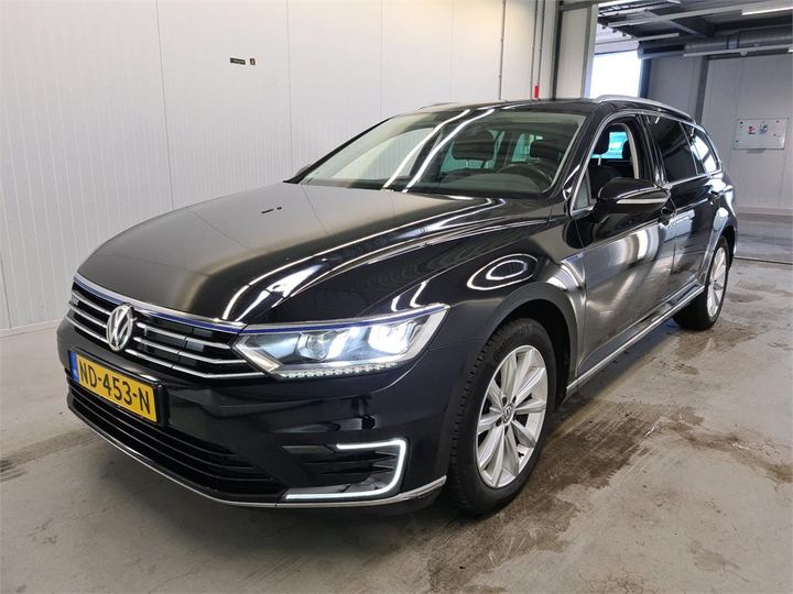 VOLKSWAGEN PASSAT 2016 wvwzzz3czhe093416