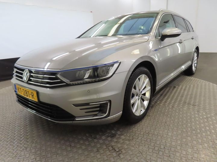 VOLKSWAGEN PASSAT 2016 wvwzzz3czhe093556