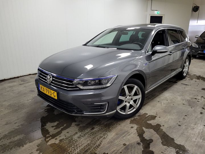 VOLKSWAGEN PASSAT 2016 wvwzzz3czhe093656