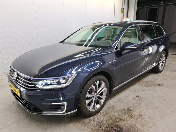 VOLKSWAGEN PASSAT 2016 wvwzzz3czhe093981