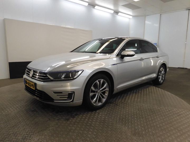 VOLKSWAGEN PASSAT 2016 wvwzzz3czhe094391