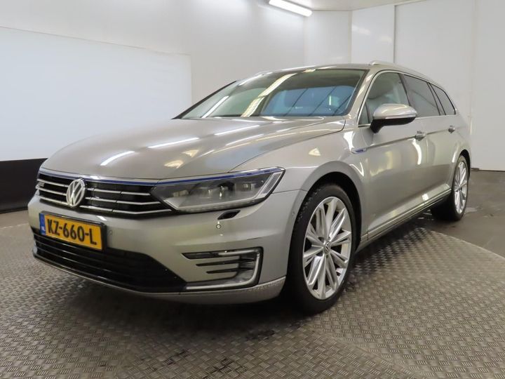 VOLKSWAGEN PASSAT 2016 wvwzzz3czhe096139