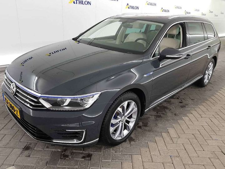 VOLKSWAGEN PASSAT 2016 wvwzzz3czhe096634