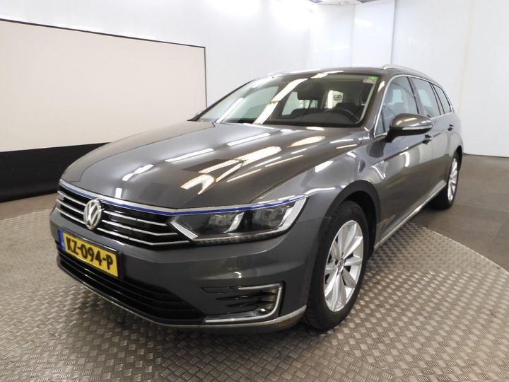 VOLKSWAGEN PASSAT 2016 wvwzzz3czhe097646