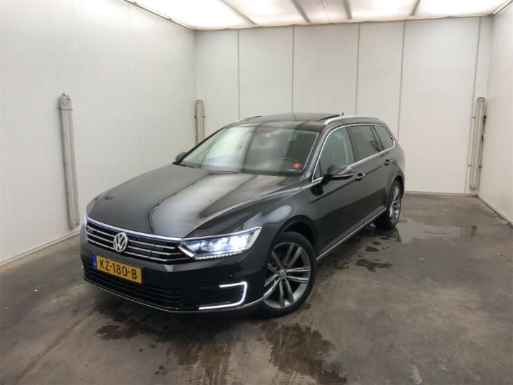 VOLKSWAGEN PASSAT 2016 wvwzzz3czhe104907