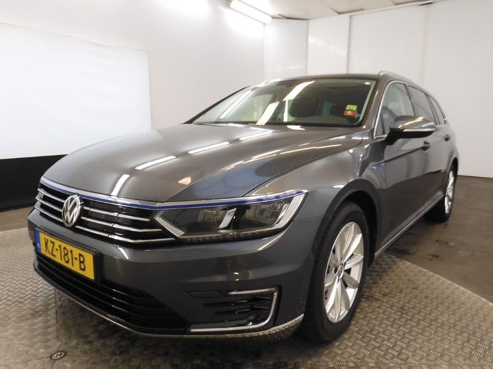 VOLKSWAGEN PASSAT 2016 wvwzzz3czhe104917