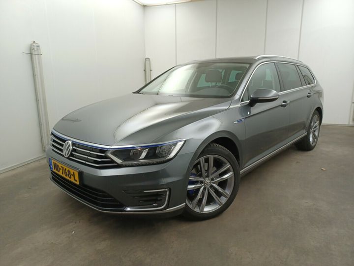 VOLKSWAGEN PASSAT 2016 wvwzzz3czhe105088