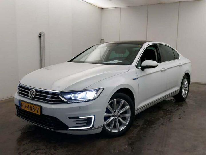 VOLKSWAGEN PASSAT 2016 wvwzzz3czhe105553