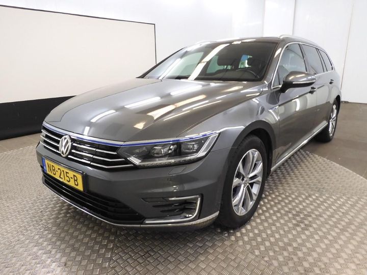 VOLKSWAGEN PASSAT 2016 wvwzzz3czhe105877