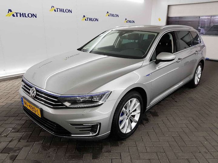 VOLKSWAGEN PASSAT 2016 wvwzzz3czhe106746