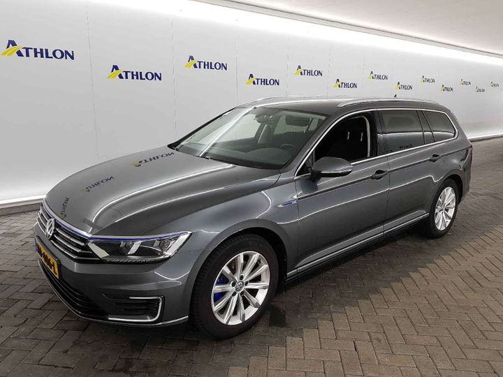 VOLKSWAGEN PASSAT 2016 wvwzzz3czhe108824