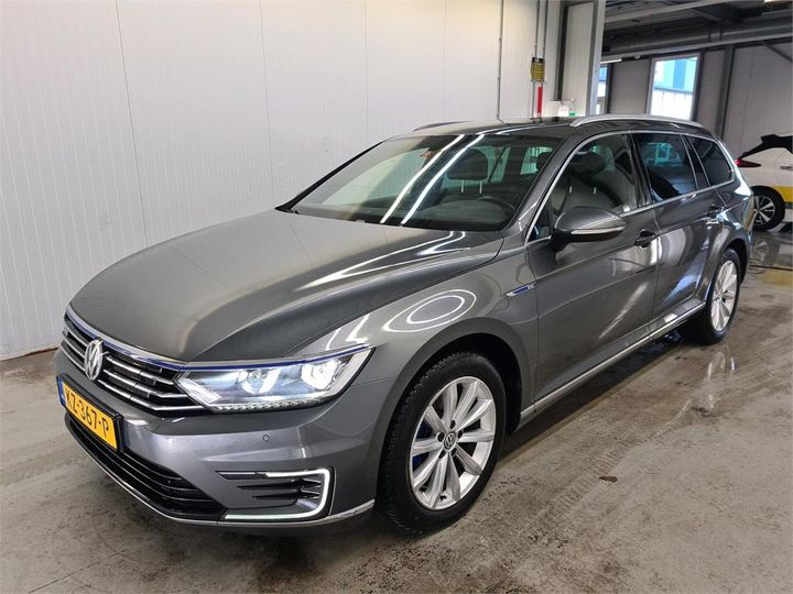 VOLKSWAGEN PASSAT 2016 wvwzzz3czhe109384