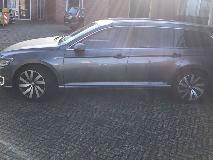 VOLKSWAGEN PASSAT 2016 wvwzzz3czhe109531