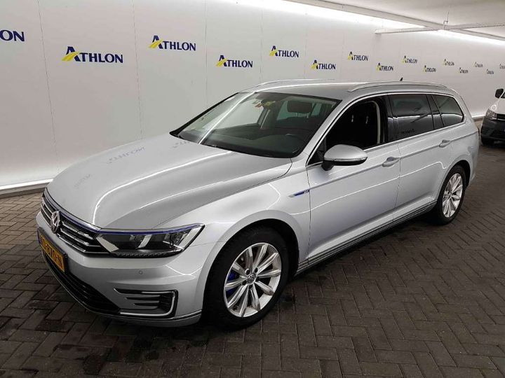 VOLKSWAGEN PASSAT 2016 wvwzzz3czhe109621