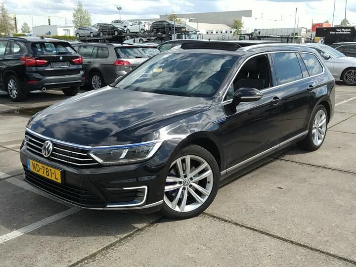 VOLKSWAGEN PASSAT 2016 wvwzzz3czhe109646