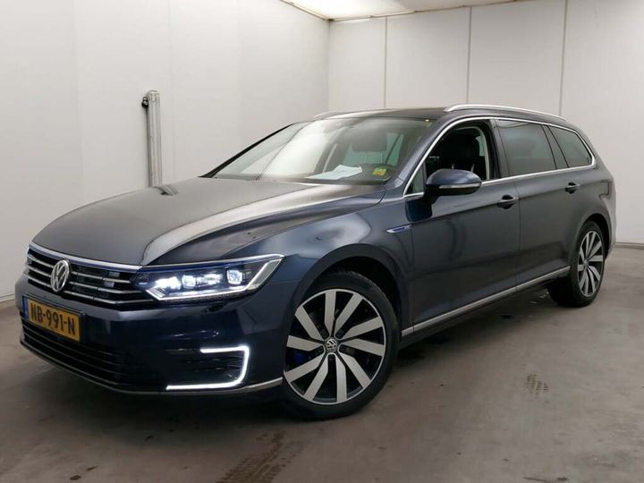 VOLKSWAGEN PASSAT 2016 wvwzzz3czhe116478