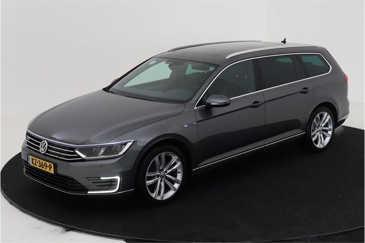 VOLKSWAGEN PASSAT 2016 wvwzzz3czhe116563