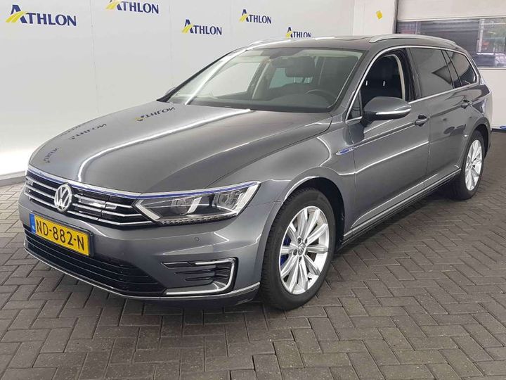 VOLKSWAGEN PASSAT 2016 wvwzzz3czhe116623