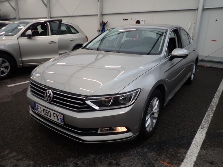 VOLKSWAGEN PASSAT 2017 wvwzzz3czhe116795