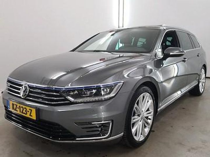 VOLKSWAGEN PASSAT 2016 wvwzzz3czhe116858