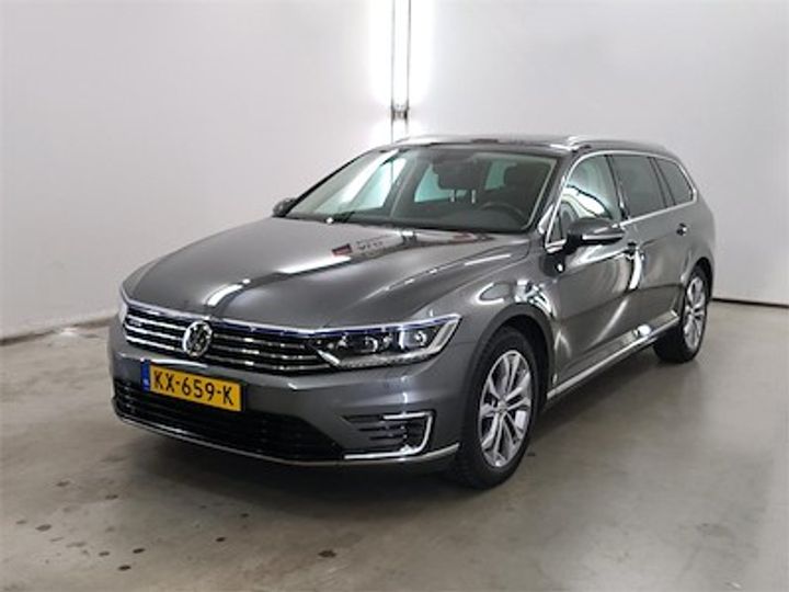 VOLKSWAGEN PASSAT 2016 wvwzzz3czhe116901